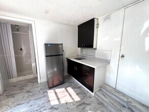 4119 SW 49th St in Fort Lauderdale, FL - Building Photo - Building Photo