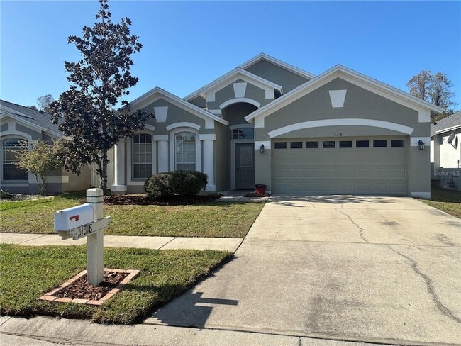 31318 Heatherstone Dr in Wesley Chapel, FL - Building Photo - Building Photo