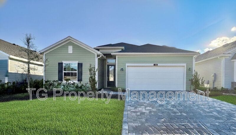 122 Monthaven Dr in St. Augustine, FL - Building Photo