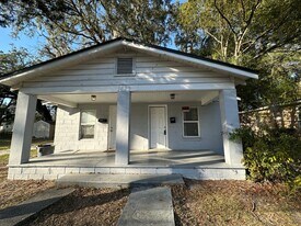 1629 W 31st St in Jacksonville, FL - Building Photo