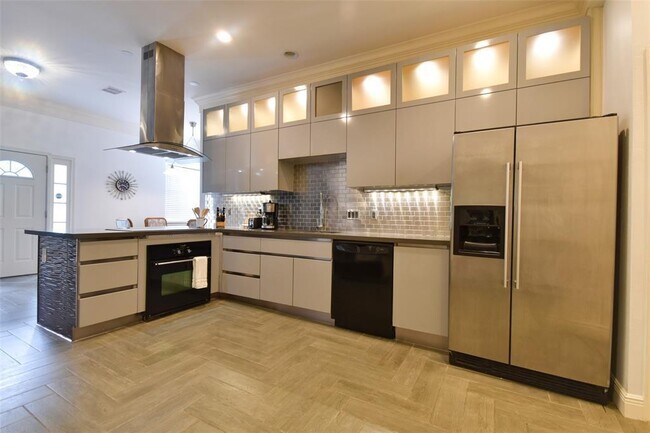 2121 Common St, Unit A photo'