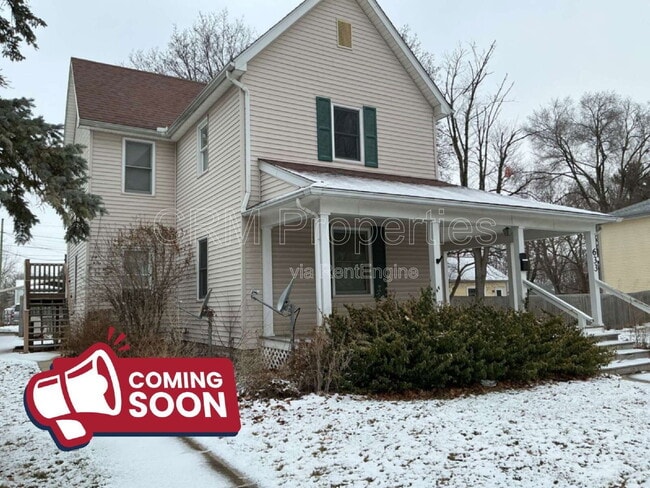 property at 633 1/2 S Main St