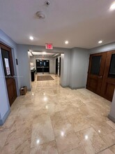 3590 Coral Wy in Coral Gables, FL - Building Photo - Building Photo