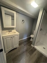223 Clermont Ave, Unit 225 in Bridgeport, CT - Building Photo - Building Photo