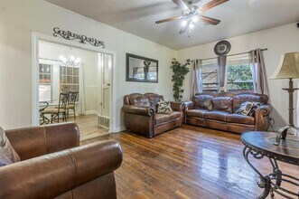 2200 Montrose St in Waco, TX - Building Photo - Building Photo