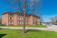 9135 University Ave photo'