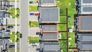 67 Cryderman Ln in Bowmanville, ON - Building Photo - Building Photo