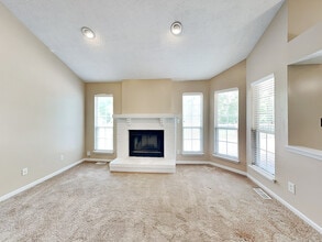 8622 Cedar Key Dr in Indianapolis, IN - Building Photo - Building Photo