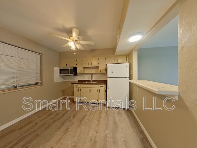 property at 4304 Fairview Ave