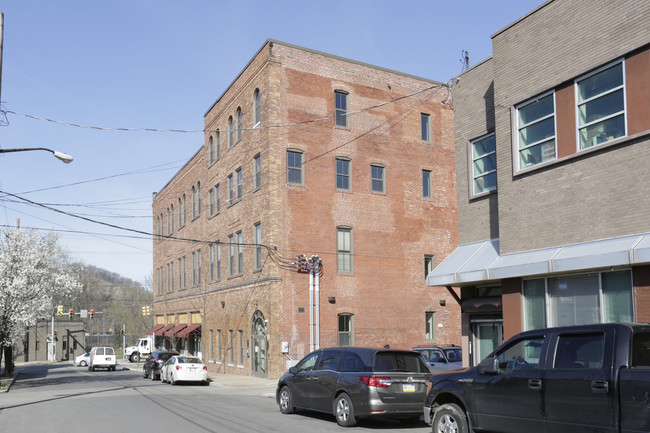 Spar Building in Pittsburgh, PA - Foto de edificio - Building Photo