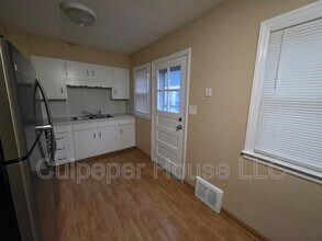 2564 Berdan Ave in Toledo, OH - Building Photo - Building Photo
