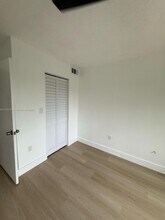 4320 NW 107th Ave, Unit 303-1 in Doral, FL - Foto de edificio - Building Photo