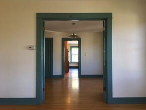 28 W Main St in Vergennes, VT - Building Photo - Building Photo