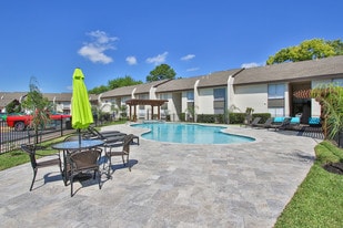 Woods of Spring Grove Apartments