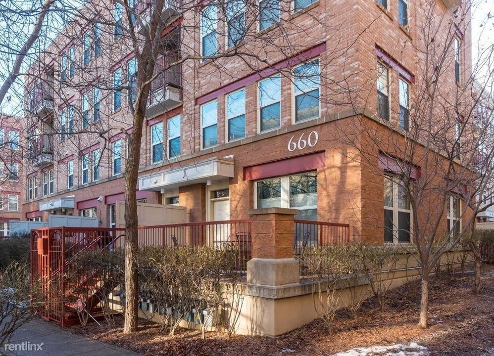 660 N 2nd St in Minneapolis, MN - Building Photo