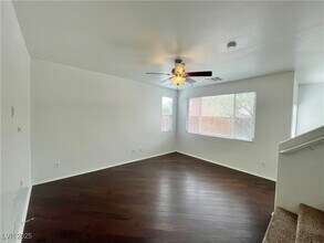 8691 Brilliant Star Dr in Las Vegas, NV - Building Photo - Building Photo