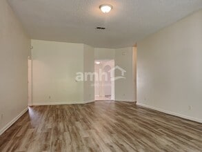 7842 Steamboat Springs Ct in Jacksonville, FL - Building Photo - Building Photo