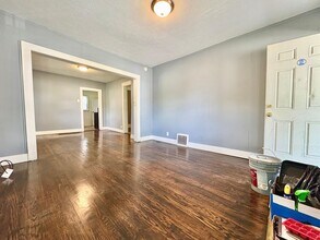 1246 Bissell St in South Bend, IN - Building Photo - Building Photo