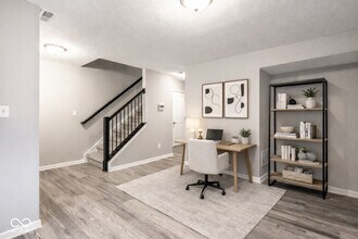 3123 Bolton Square Blvd in Indianapolis, IN - Building Photo - Building Photo