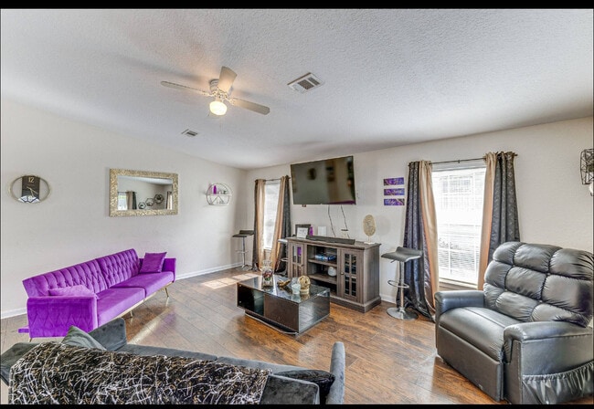 property at 716 21st St