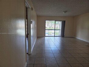 13783 SW 66th St in Miami, FL - Building Photo - Building Photo