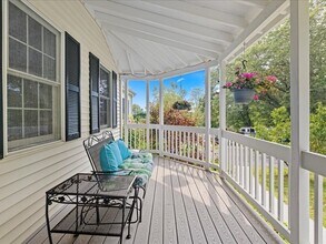 6 Wood St in Upton, MA - Building Photo - Building Photo