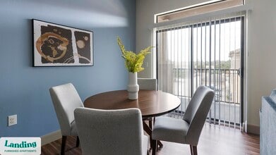 24530 Gosling Rd in Spring, TX - Foto de edificio - Building Photo