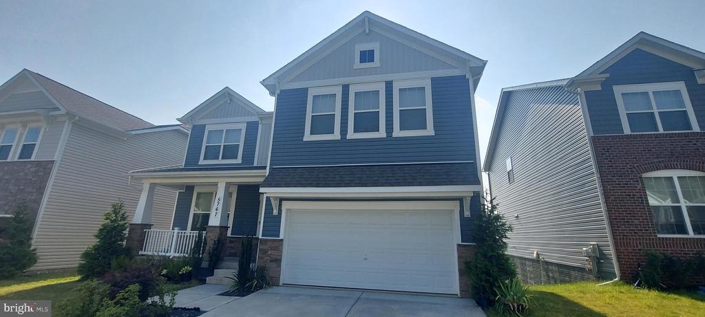 5767 Haller Pl in Frederick, MD - Building Photo
