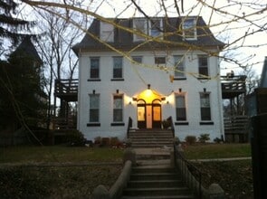 704-706 Gladstone Ave in Baltimore, MD - Building Photo - Building Photo