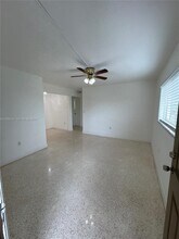 2429 SW 9th St in Miami, FL - Building Photo - Building Photo