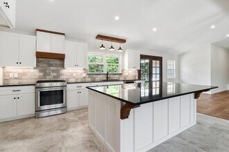 4107 Highland Rd in Melissa, TX - Foto de edificio - Building Photo
