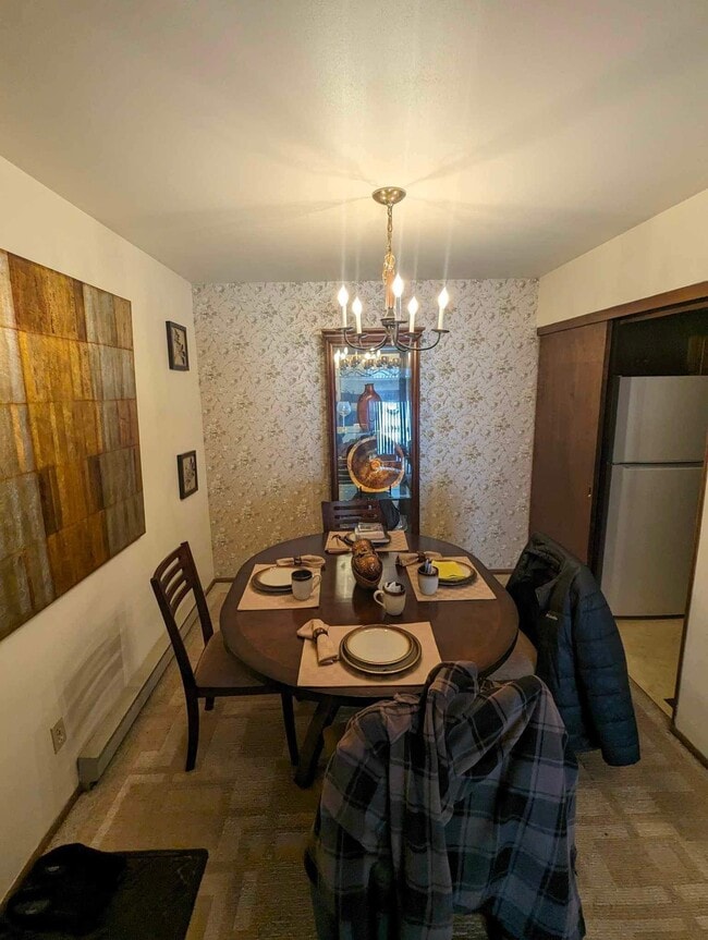 7630 W Leon Terrace in Milwaukee, WI - Building Photo - Building Photo