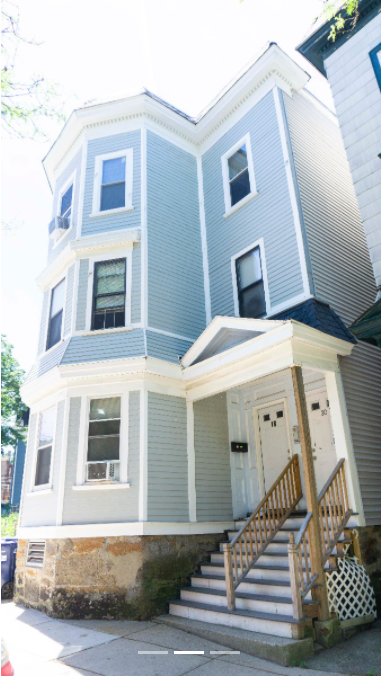 18 Highland Ave, Unit 1 in Somerville, MA - Building Photo - Building Photo