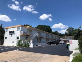 East Village Apartments in Austin, TX - Building Photo