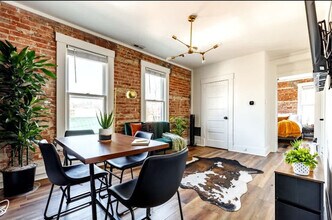 569 City Park Ave in Columbus, OH - Foto de edificio - Building Photo