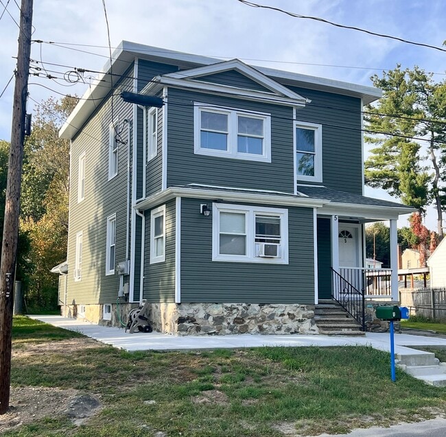 5 Pinehurst Ave
