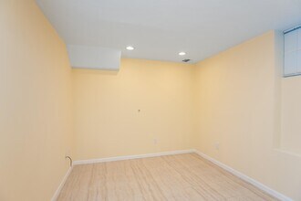 184 New York Ave in Jersey City, NJ - Building Photo - Building Photo