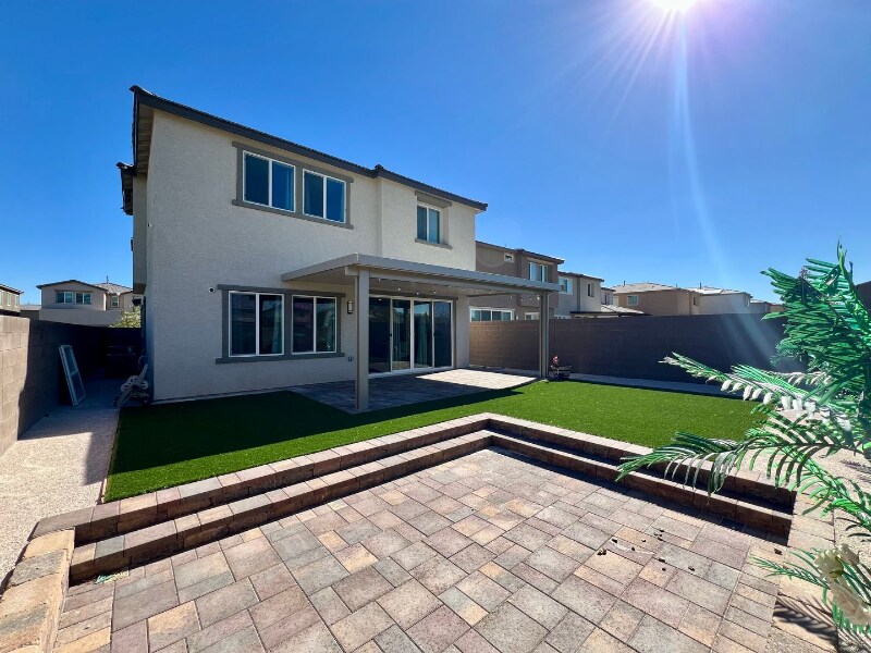 2878 Sweeping Palm Rd in North Las Vegas, NV - Building Photo