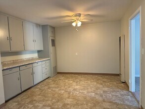 119 King Rd-Unit -4667001001 in Roseville, CA - Building Photo - Building Photo
