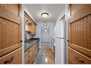 2220 Midland Grove Rd in Roseville, MN - Building Photo - Building Photo