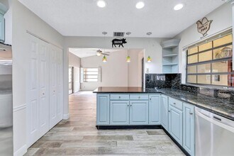 2075 NW 15th Pl in Delray Beach, FL - Building Photo - Building Photo