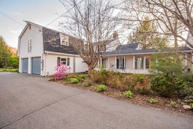 property at 13 Hartford Ave E