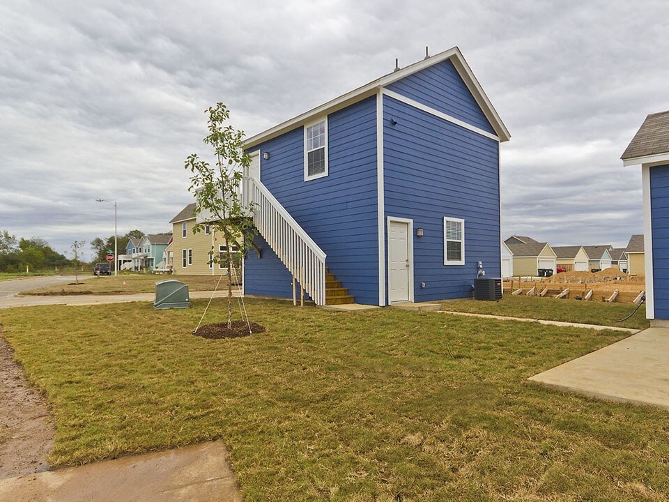 335 Rachel St in San Marcos, TX - Building Photo