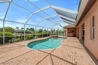 2024 SE 28th Terrace in Cape Coral, FL - Building Photo - Building Photo