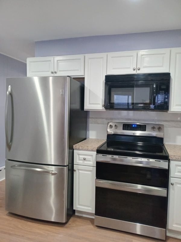 657 Pine Hill St in Minersville, PA - Building Photo - Building Photo