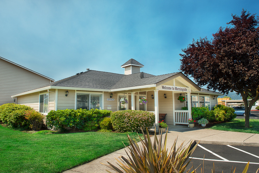 Morningside Apartments in Medford, OR - Foto de edificio