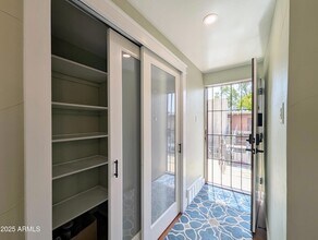 6125 E Indian School Rd, Unit 254 in Scottsdale, AZ - Building Photo - Building Photo