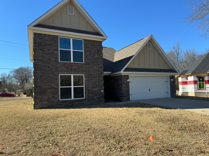 7201 Sarrasin St in Sherwood, AR - Building Photo