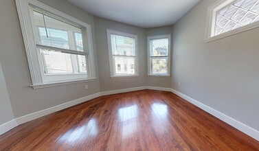 20 Marie Ave, Unit 2T in Cambridge, MA - Building Photo - Building Photo