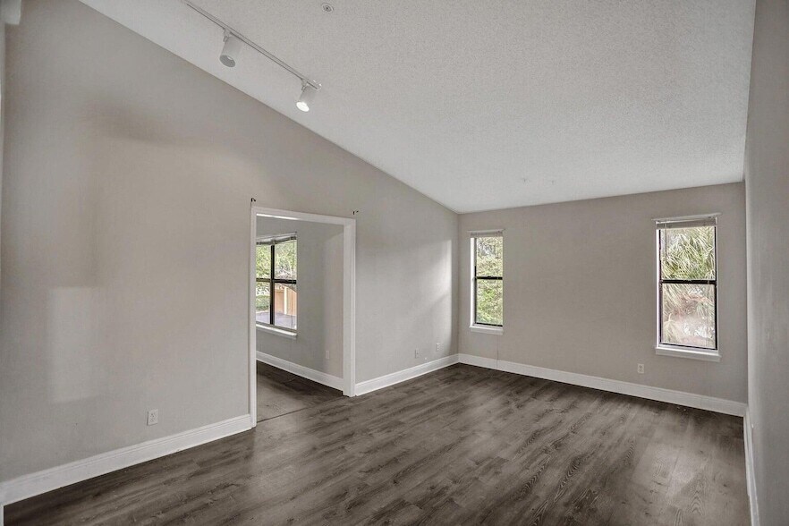 2301 N Congress Ave, Unit 21 in Boynton Beach, FL - Foto de edificio